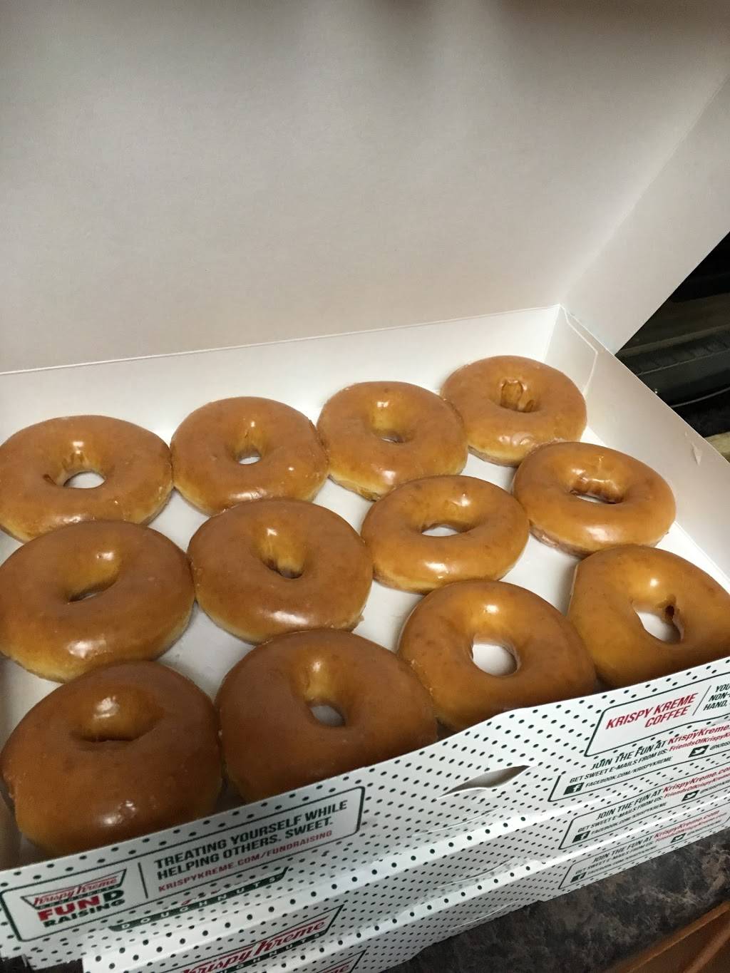 Krispy Kreme | bakery | 701 E Stassney Ln, Austin, TX 78745, USA | 5128518888 OR +1 512-851-8888