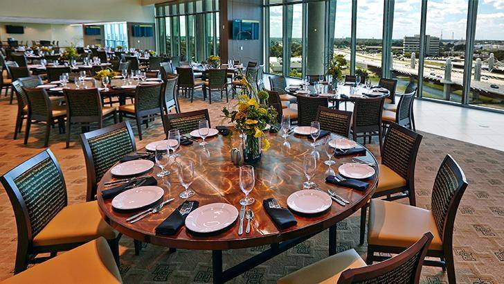 Baylor Club | restaurant | 1001 S M.L.K. Jr Blvd, Waco, TX 76704, USA | 2547108080 OR +1 254-710-8080