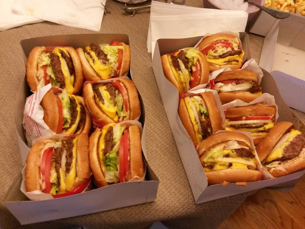 In-N-Out Burger | restaurant | 7926 Valley View St, Buena Park, CA 90620, USA | 8007861000 OR +1 800-786-1000