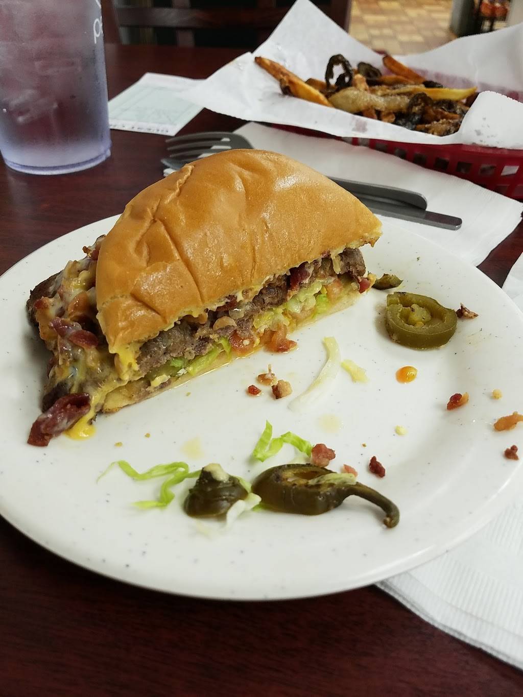 Rons Hamburgers & Chili | restaurant | 130 W 141st St, Glenpool, OK 74033, USA | 9183225557 OR +1 918-322-5557