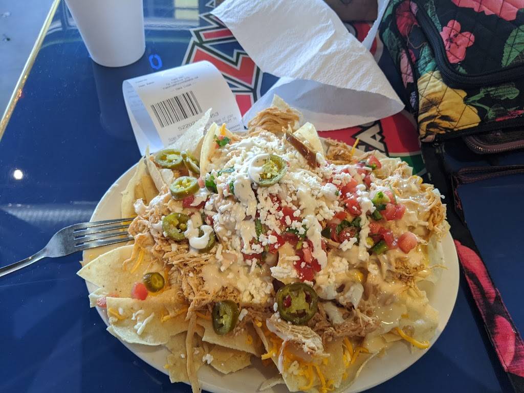 Fuzzys Taco Shop | restaurant | 8909 W 95th St, Overland Park, KS 66212, USA | 9132912056 OR +1 913-291-2056