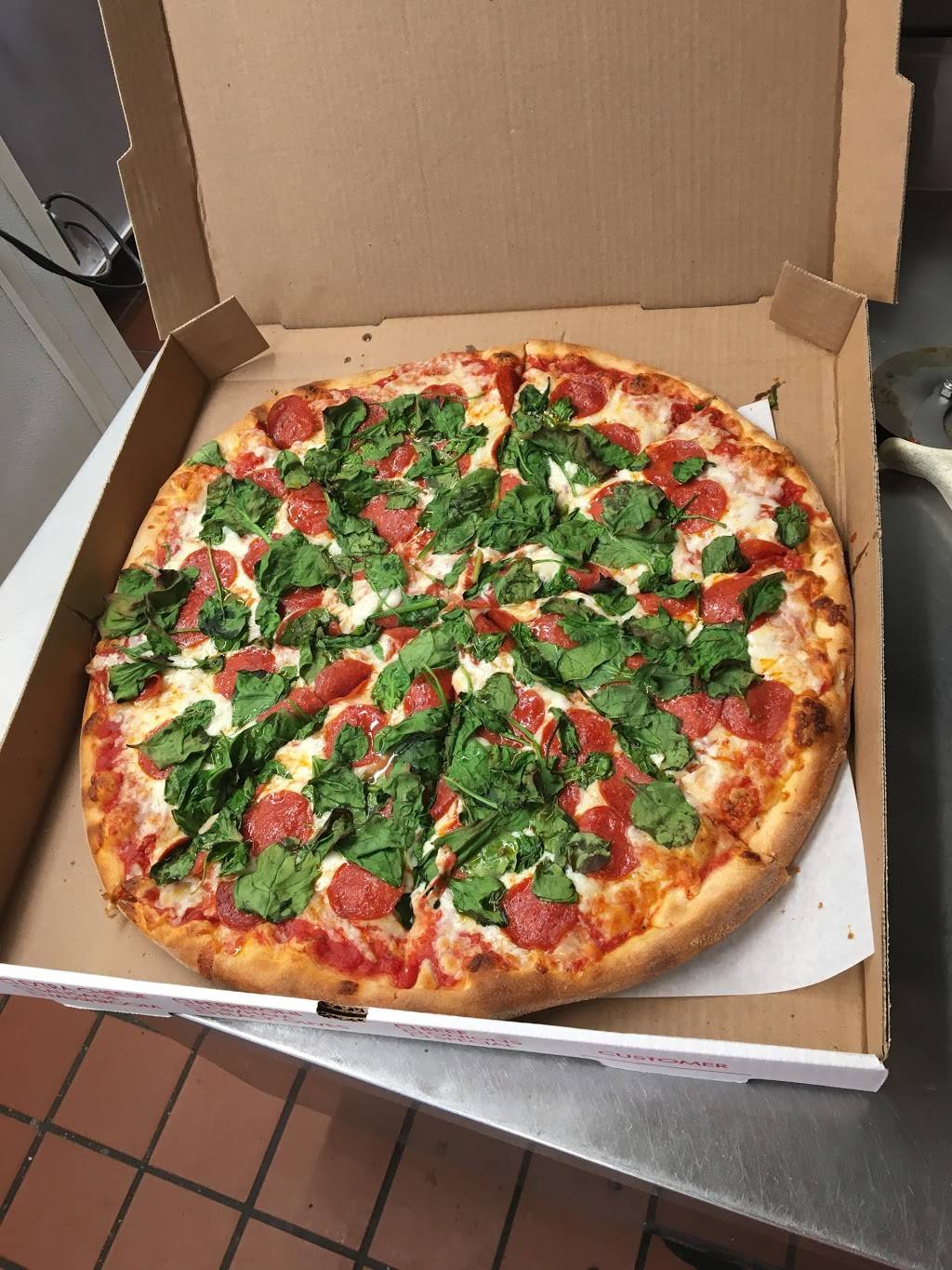 Ginos Pizza | restaurant | 6260 Glenwood Ave, Raleigh, NC 27612, USA | 9197837555 OR +1 919-783-7555