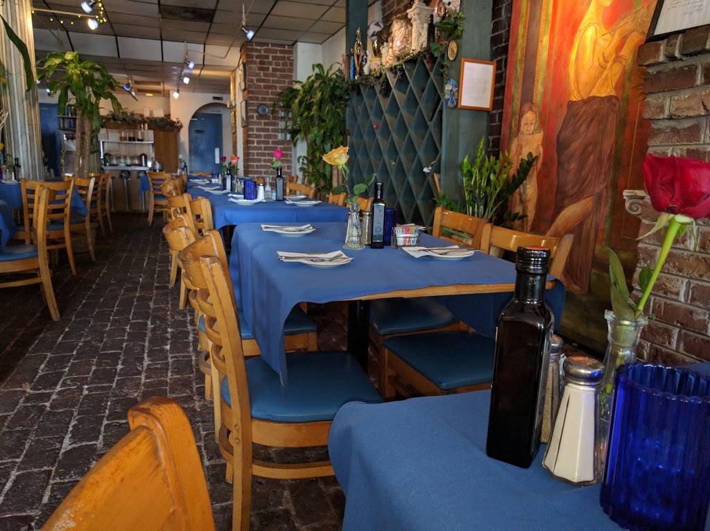 Olympia Cafe | restaurant | 5 E River St, Savannah, GA 31401, USA | 9122333131 OR +1 912-233-3131