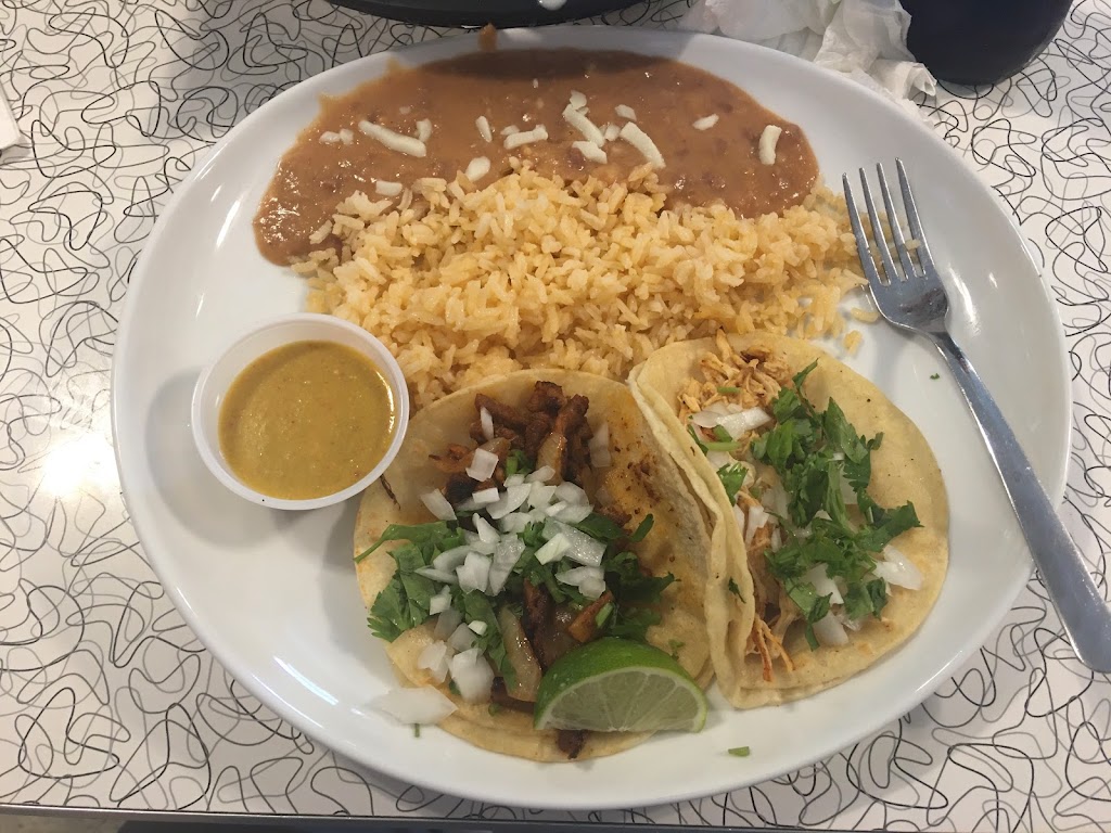 La Pasadita | restaurant | 11106 Dean St, Charlestown, IN 47111, USA | 8122567918 OR +1 812-256-7918