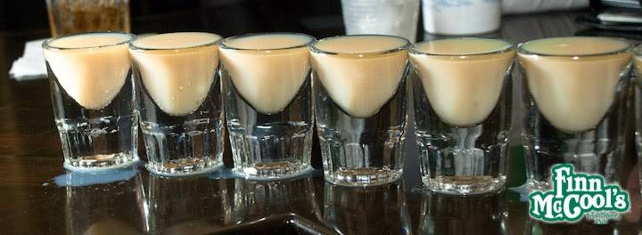 Finn McCools Irish Sports Pub Crystal Lake | restaurant | 72 N Williams St, Crystal Lake, IL 60014, USA | 8153561155 OR +1 815-356-1155