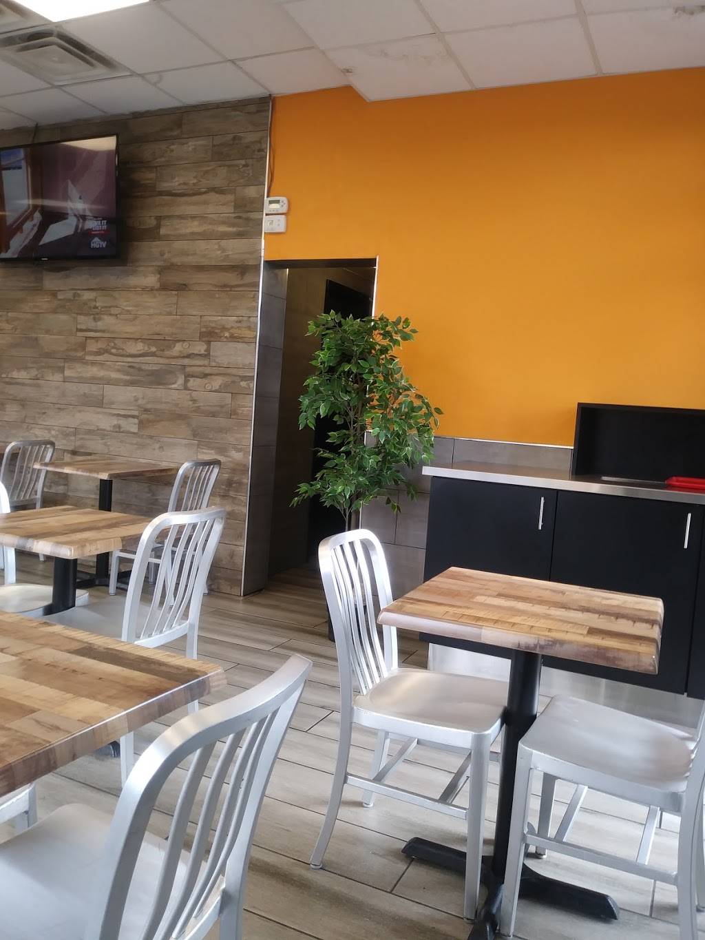 Mr. Gyros | restaurant | 3725 S Orange Blossom Trail, Orlando, FL 32839, USA | 4074810086 OR +1 407-481-0086