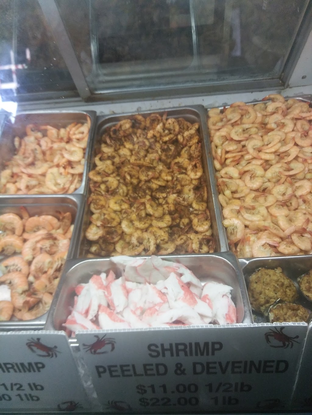 Bobs Crab House | restaurant | 301 W Allegheny Ave, Philadelphia, PA 19133, USA | 2154252110 OR +1 215-425-2110