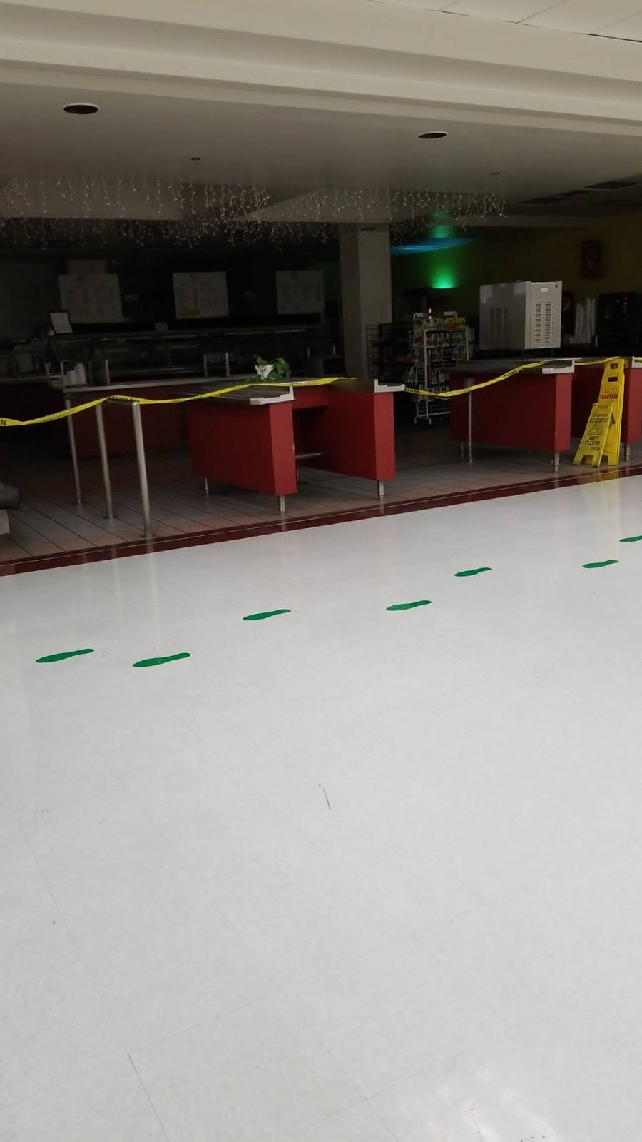 Four Seasons Cafe | cafe | 28201 Franklin Pkwy, Valencia, CA 91355, USA | 6617750688 OR +1 661-775-0688