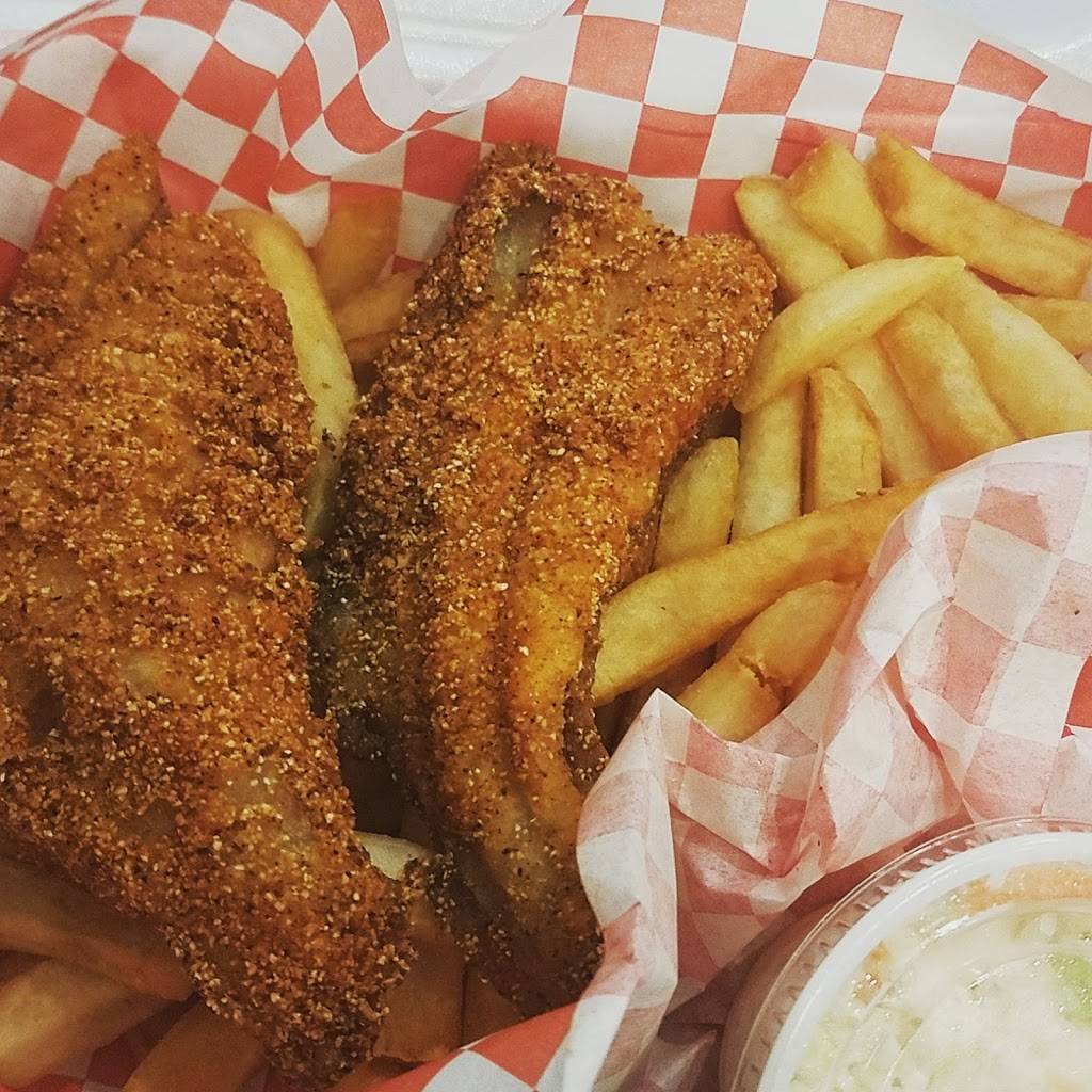 Big Daddys BBQ | restaurant | 4213 Cleveland St, Gary, IN 46408, USA | 2198889592 OR +1 219-888-9592