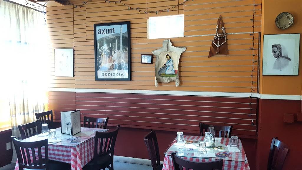 Chef Cafe | restaurant | 2200 S Jackson St, Seattle, WA 98144, USA | 2065682681 OR +1 206-568-2681