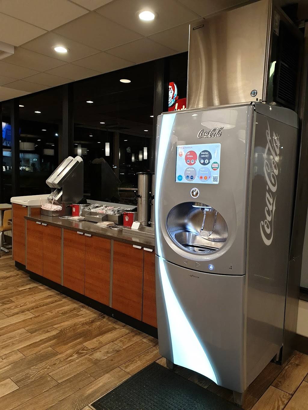 Wendys | restaurant | 11960 Lebanon Rd, Sharonville, OH 45241, USA | 5137693742 OR +1 513-769-3742