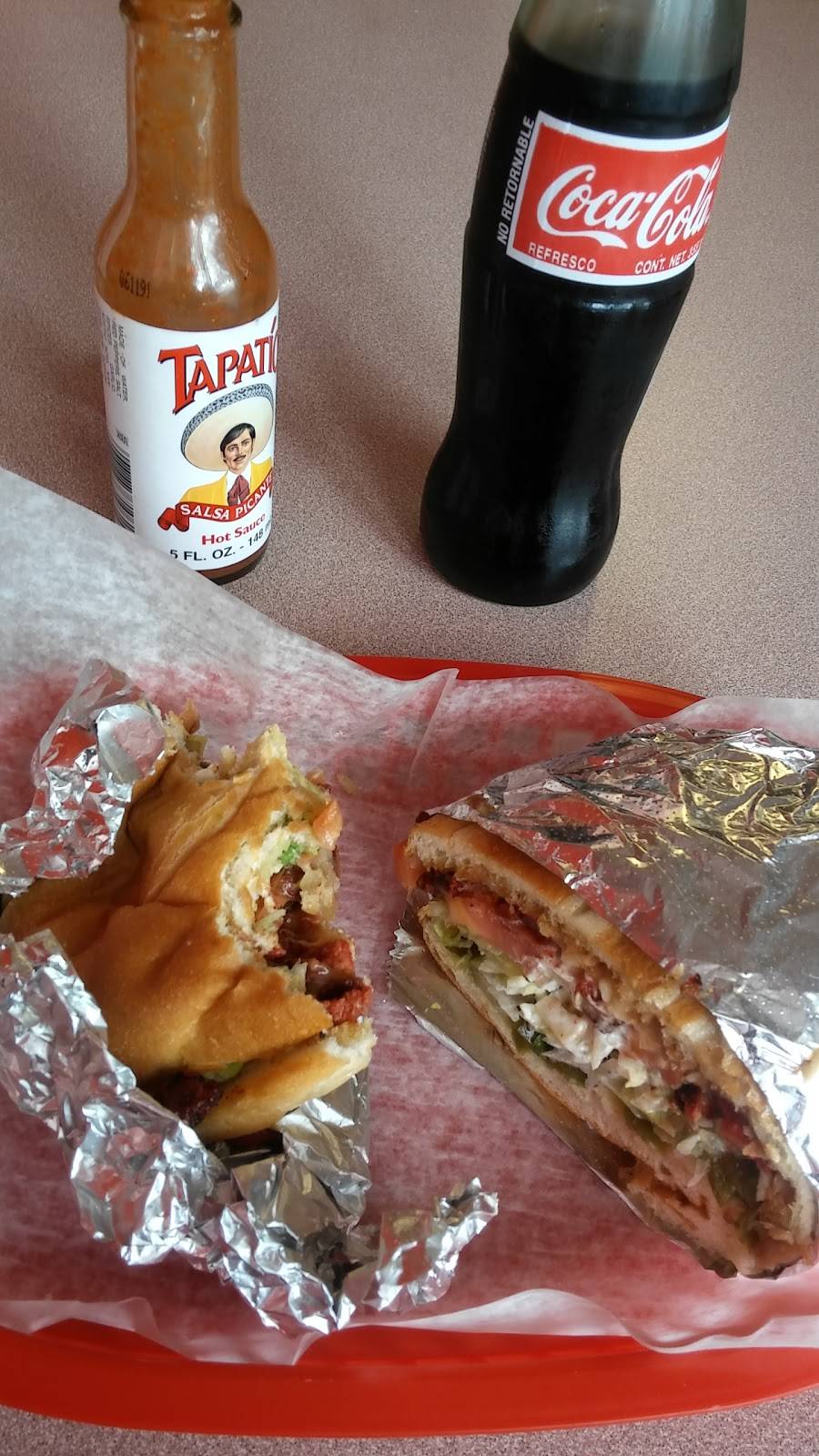 Tacos Lupita | restaurant | 505 Broadway, Lawrence, MA 01841, USA | 9786814517 OR +1 978-681-4517