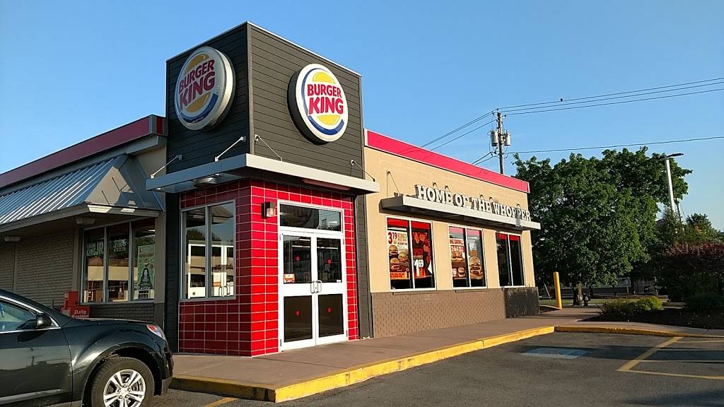 Burger King | restaurant | 1700 Black River Blvd, Rome, NY 13440, USA | 3153392660 OR +1 315-339-2660
