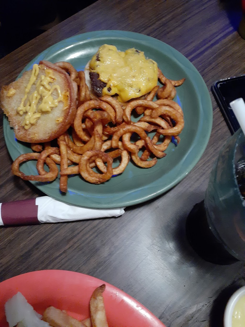 Eddies Famous Cafe | restaurant | 401 W Pacheco Blvd, Los Banos, CA 93635, USA | 2098262379 OR +1 209-826-2379