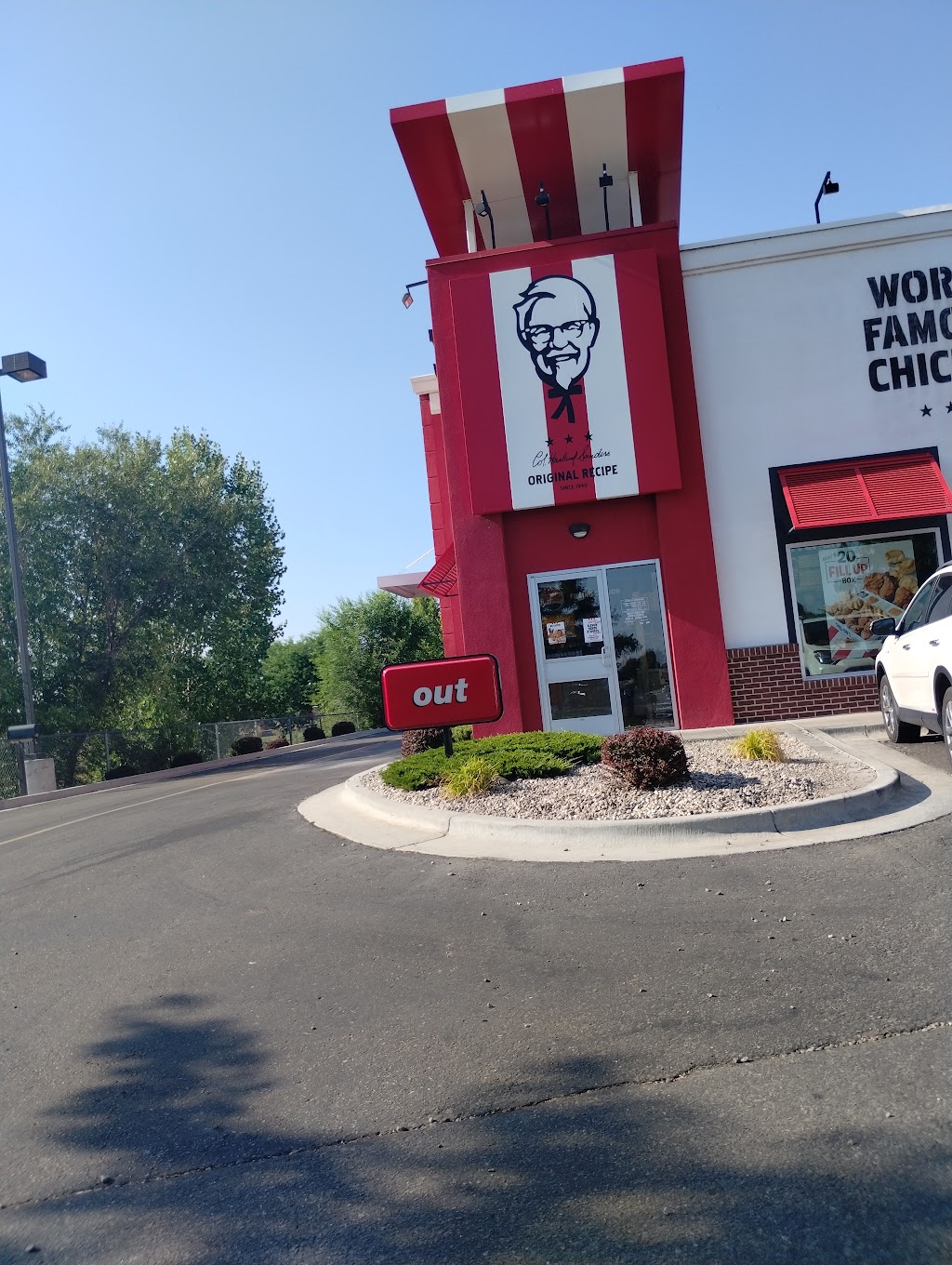 A&W Restaurant | restaurant | 145 E Maine Ave, Nampa, ID 83686, USA | 2084664584 OR +1 208-466-4584