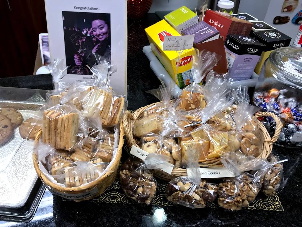 Winchester Coffee House | restaurant | 1101 S Winchester Blvd # P300, San Jose, CA 95128, USA | 4082432447 OR +1 408-243-2447