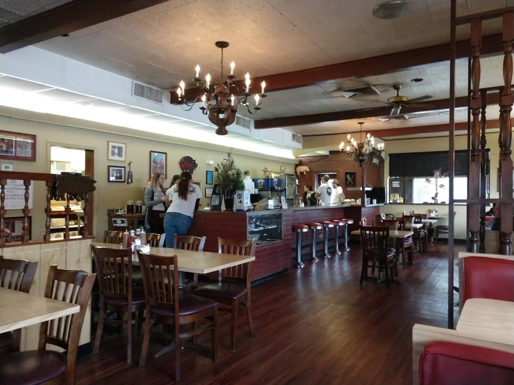 Kings Barbecue | restaurant | 2910 S Crater Rd, Petersburg, VA 23805, USA | 8047320975 OR +1 804-732-0975