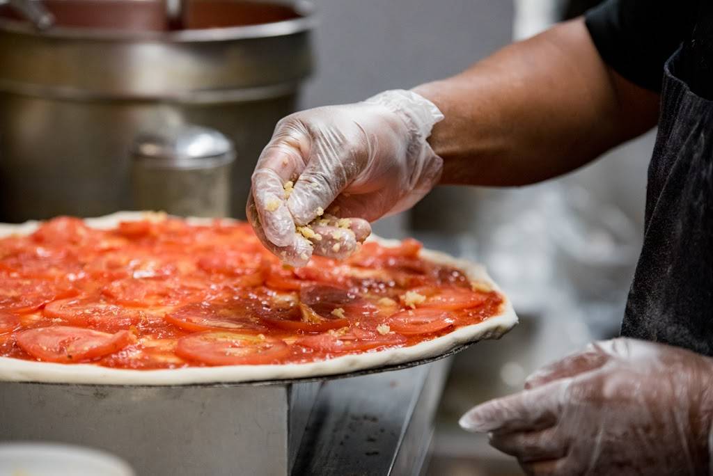 Blue Jeans Pizza | restaurant | 270 Park Ave, Worcester, MA 01609, USA | 5087533777 OR +1 508-753-3777