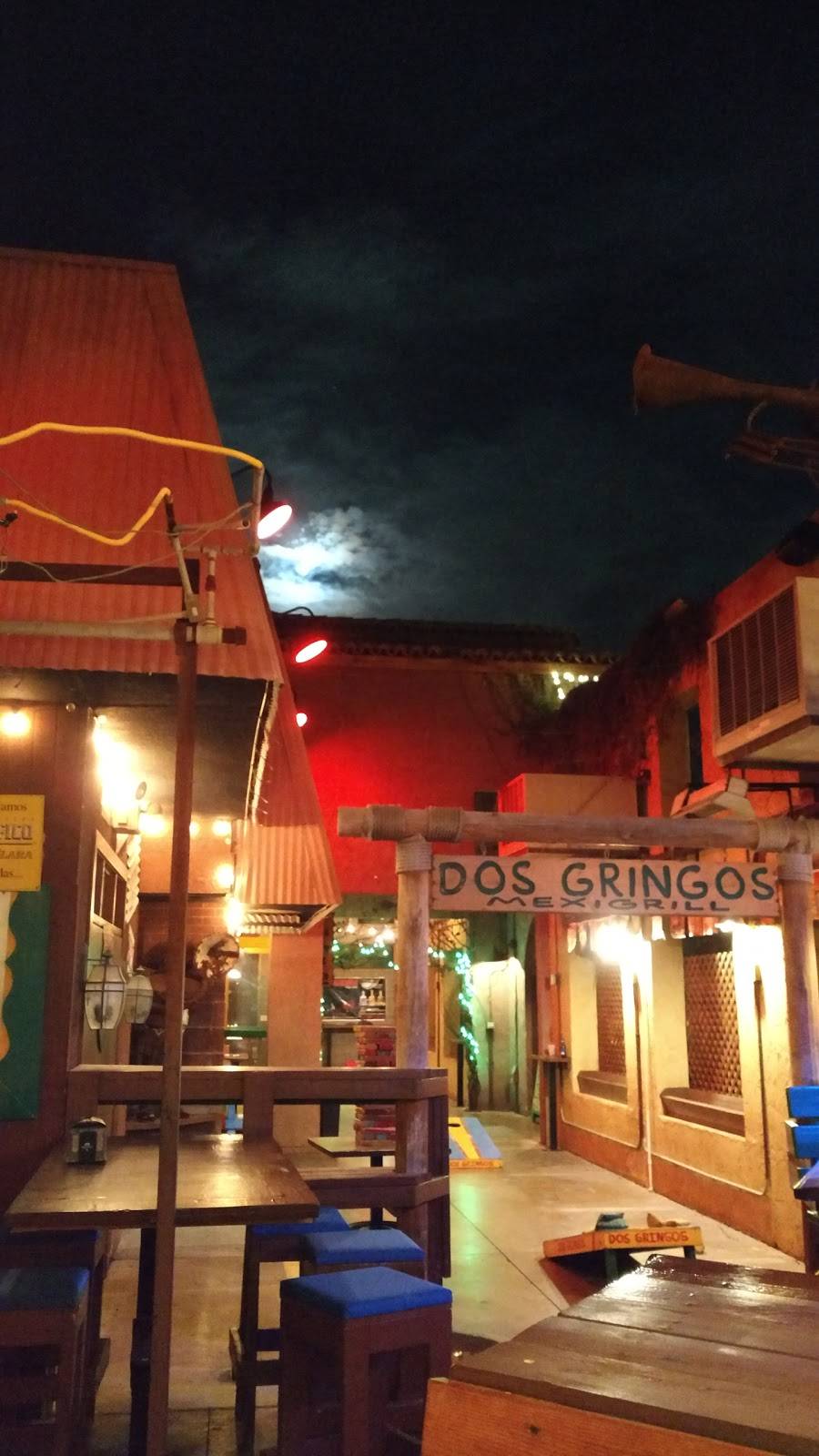 Dos Gringos Alma | restaurant | 1361 N Alma School Rd, Chandler, AZ 85224, USA | 4808553303 OR +1 480-855-3303