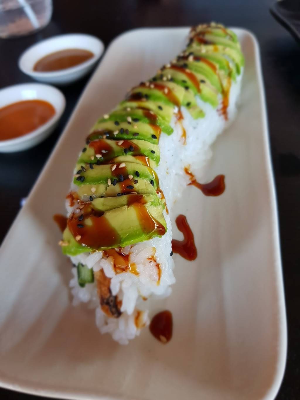 Kona Sushi | restaurant | 1801 Wyandotte St E, Windsor, ON N8Y 1E2, Canada | 5199974638 OR +1 519-997-4638