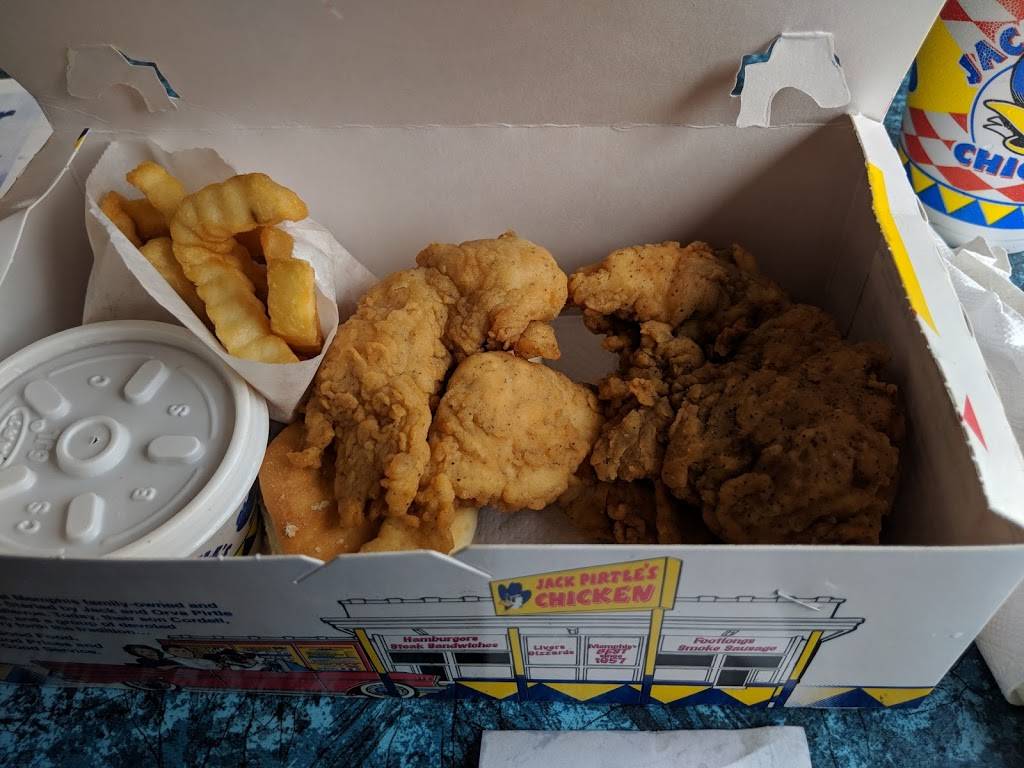 Jack Pirtles Chicken | restaurant | 2520 Mt Moriah Rd, Memphis, TN 38115, USA | 9015650203 OR +1 901-565-0203