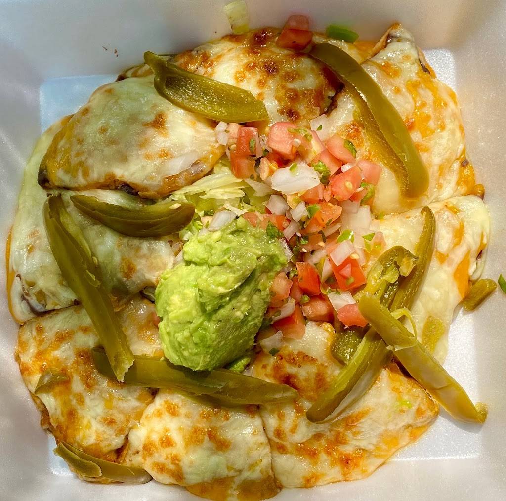 La Tuna Icehouse & Grill | restaurant | 100 Probandt St, San Antonio, TX 78204, USA | 2102125727 OR +1 210-212-5727