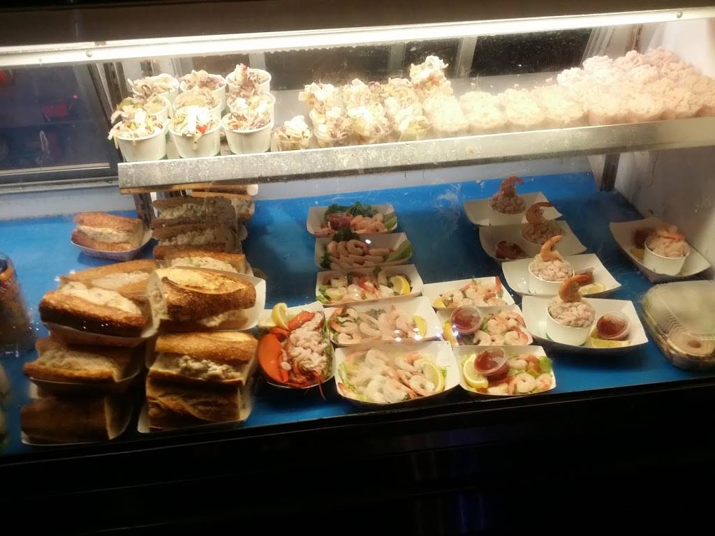 CAFE 8 | cafe | 8 Fishermans Wharf, San Francisco, CA 94133, USA | 4153591200 OR +1 415-359-1200