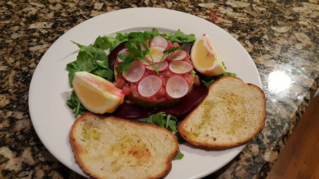 Fortunatos Restaurant | restaurant | 428 Main St, Woburn, MA 01801, USA | 7819330408 OR +1 781-933-0408