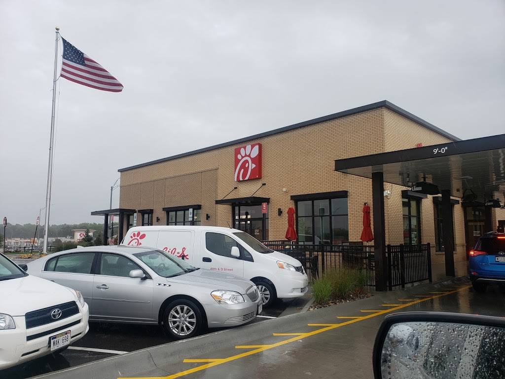 Chick-fil-A | restaurant | 4770 O St, Lincoln, NE 68510, USA | 4024650075 OR +1 402-465-0075