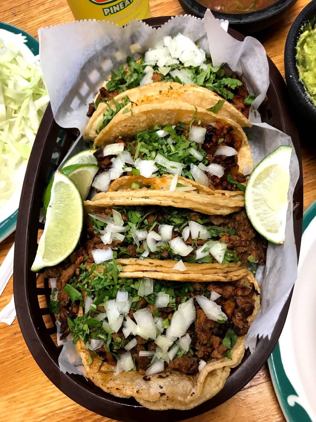 Mariachis Tacos | restaurant | 1936 E Touhy Ave, Des Plaines, IL 60018, USA | 8478135134 OR +1 847-813-5134