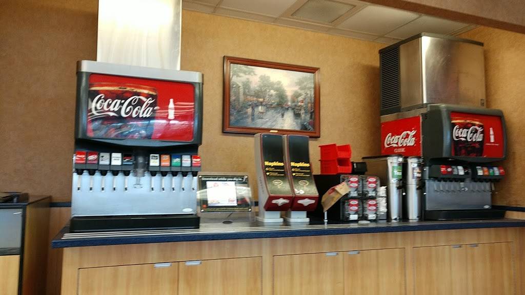 McDonalds | cafe | 2252 US-31 S, Greenwood, IN 46143, USA | 3178832563 OR +1 317-883-2563