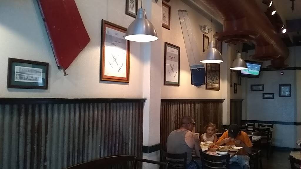 Wingstop | restaurant | 3122 N Campbell Ave Ste 130, Tucson, AZ 85719, USA | 5207959464 OR +1 520-795-9464