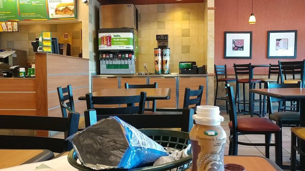 Subway Restaurants | restaurant | 230 West Parker Road Suite 180A Cambridge Square, Plano, TX 75075, USA | 9728814640 OR +1 972-881-4640