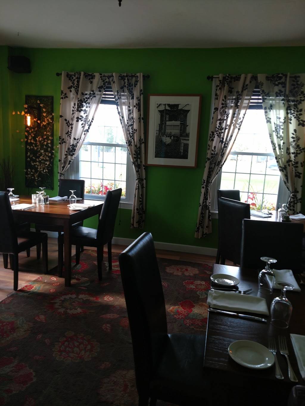 Michaels Fine Food & Spirits | restaurant | 7672 Hwy 20, Waterville, NY 13480, USA | 3158413077 OR +1 315-841-3077