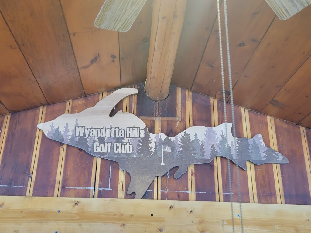 Boondock Inn U.P. North Resort | restaurant | 5755 Poyhonen Rd, Toivola, MI 49965, USA | 9062883720 OR +1 906-288-3720