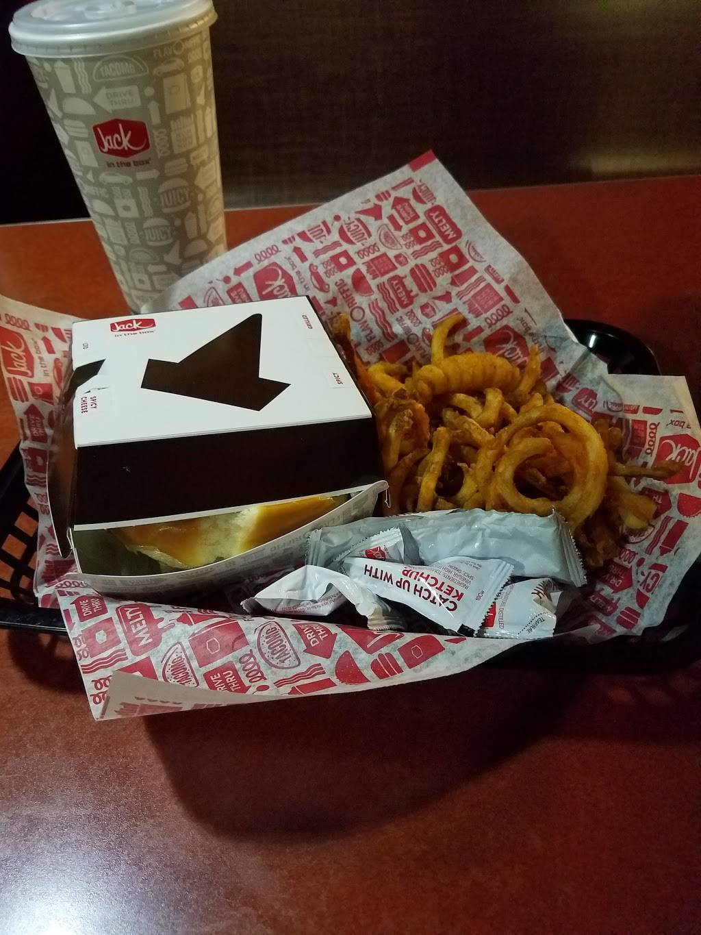 Jack in the Box | restaurant | 425 Sebastopol Rd, Santa Rosa, CA 95407, USA | 7075710153 OR +1 707-571-0153