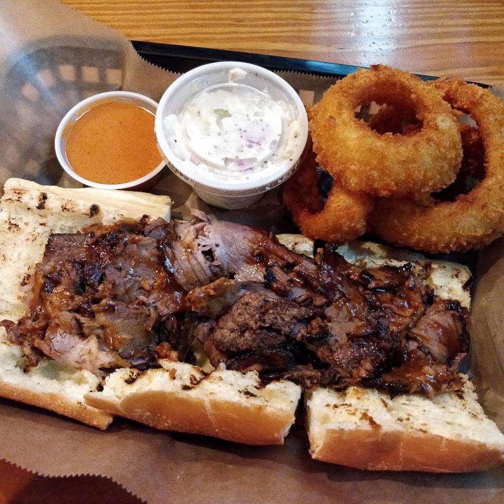 Hole In The Wall | restaurant | 12055 SW 117th Ave, Miami, FL 33186, USA | 3052357005 OR +1 305-235-7005