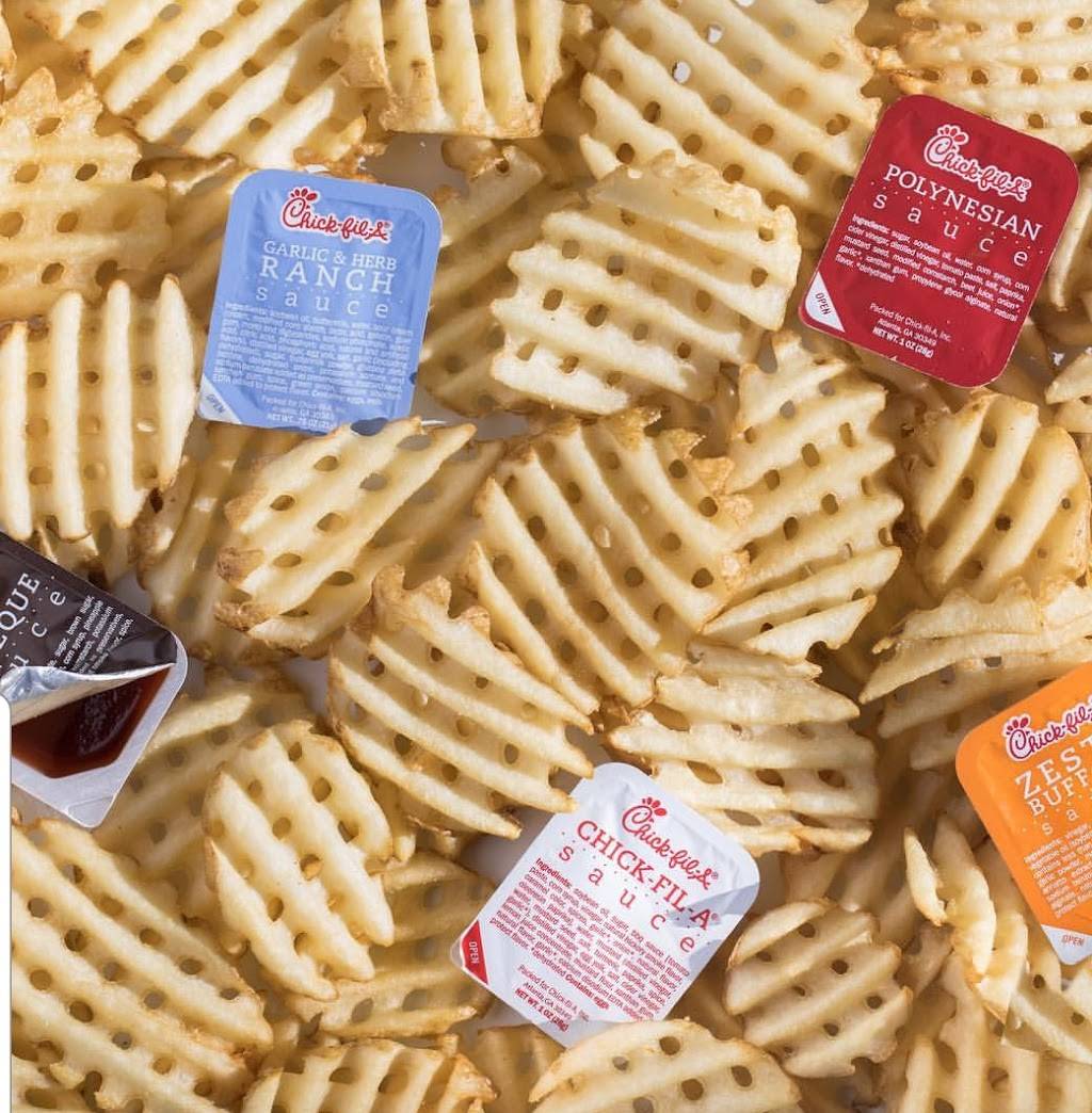 Chick-fil-A | restaurant | 2000 Gallatin Pike N, Madison, TN 37115, USA | 6158514007 OR +1 615-851-4007