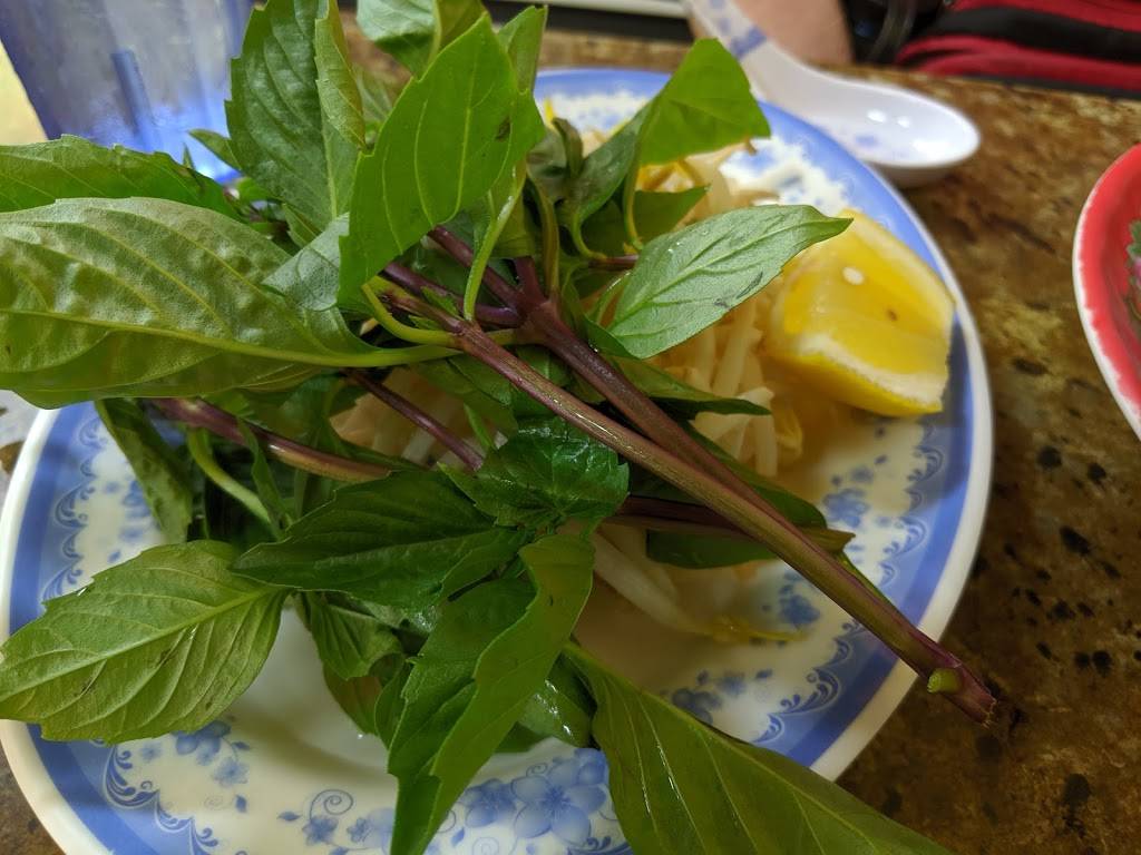 Saigon Noodle House | restaurant | 1020 Keolu Dr, Kailua, HI 96734, USA | 8082612466 OR +1 808-261-2466