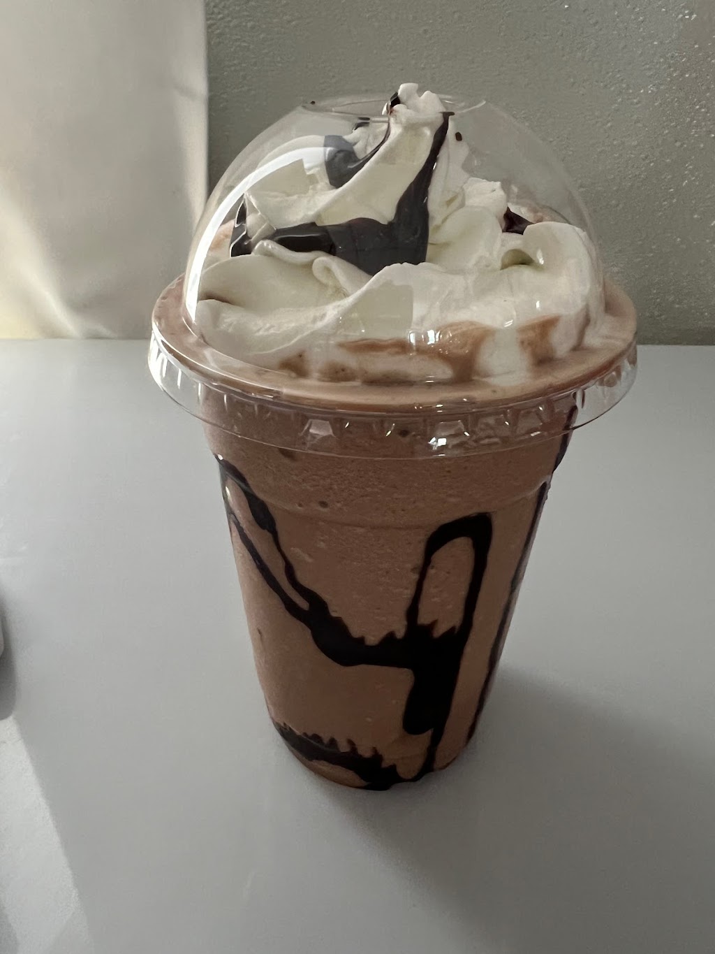 Sip-N-Smoke | restaurant | 5371 US-15, Montgomery, PA 17752, USA | 5703186692 OR +1 570-318-6692