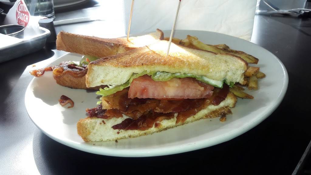 Cotton Patch Cafe | restaurant | 2401 12th Ave NW #105, Ardmore, OK 73401, USA | 5802262110 OR +1 580-226-2110