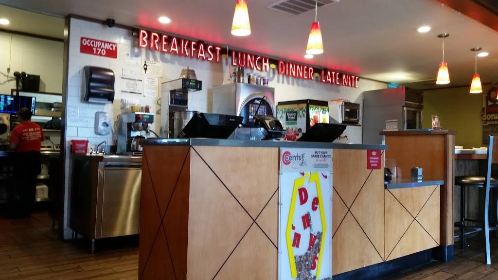 Dennys | restaurant | 1710 W 6th St, The Dalles, OR 97058, USA | 5412962655 OR +1 541-296-2655