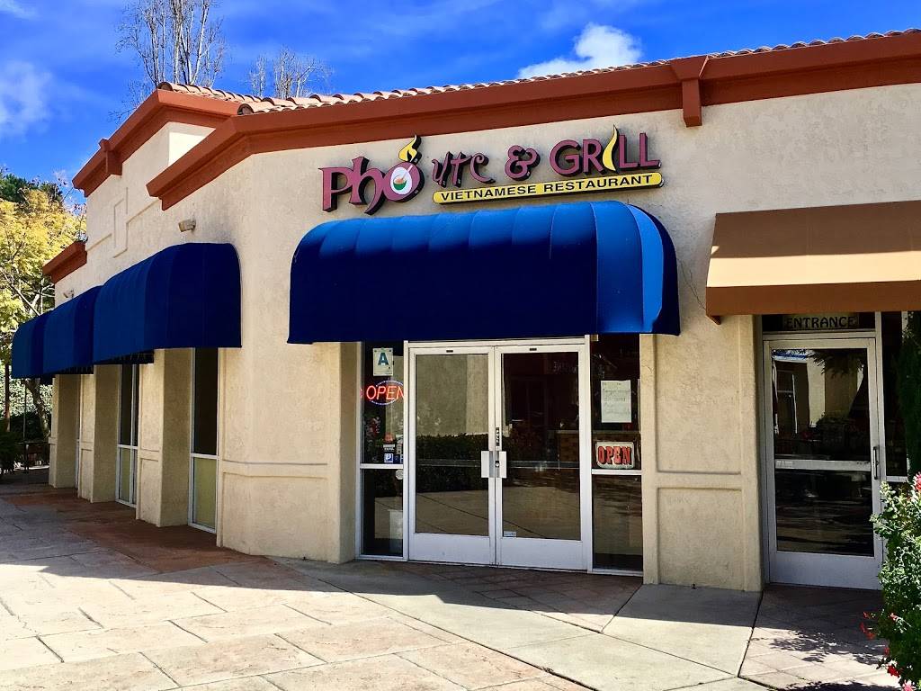 Pho UTC & Grill | restaurant | 8915 Towne Centre Dr, San Diego, CA 92122, USA | 8583200504 OR +1 858-320-0504