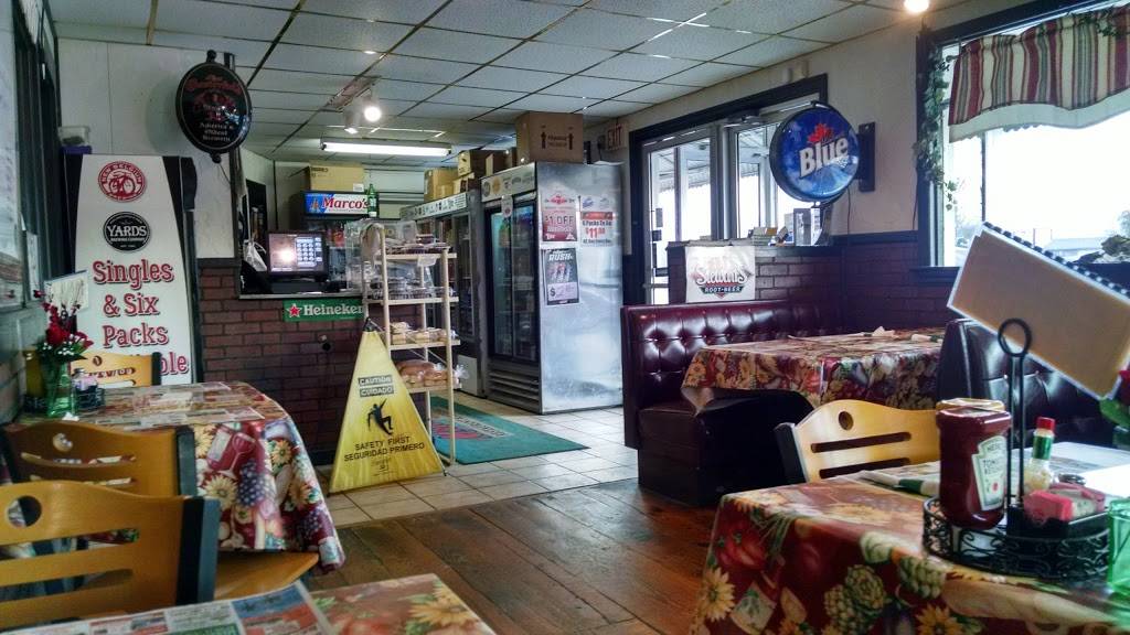 Marcos Restaurant & Pizzeria | restaurant | 1410 River Rd, Marietta, PA 17547, USA | 7174262210 OR +1 717-426-2210