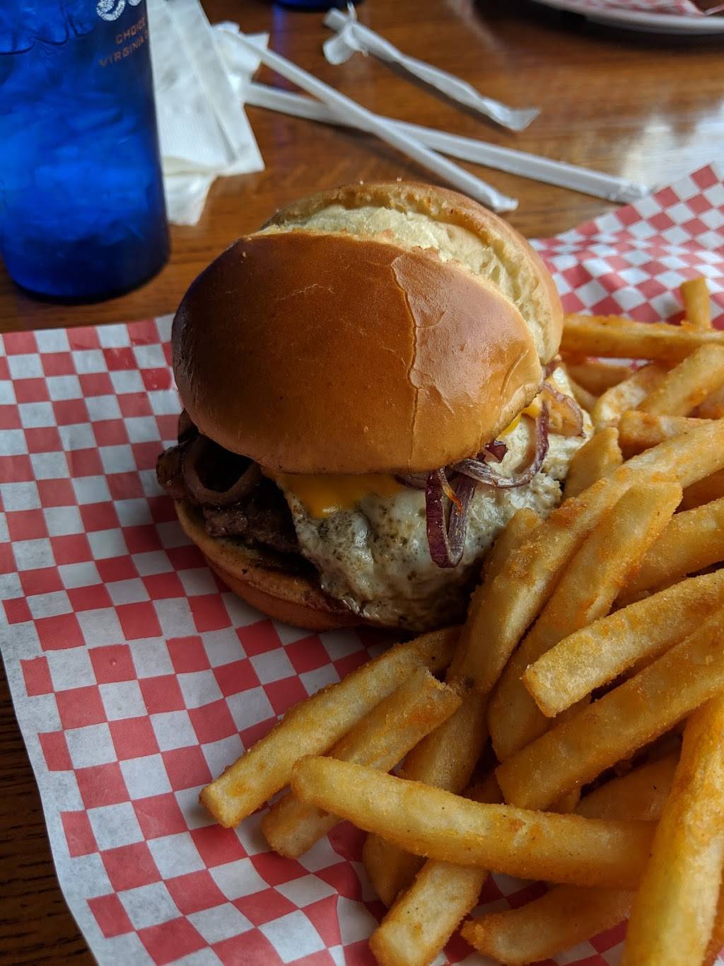 Mad Local American Eatery | restaurant | 218 N Main St, Madison, VA 22727, USA | 5409486815 OR +1 540-948-6815