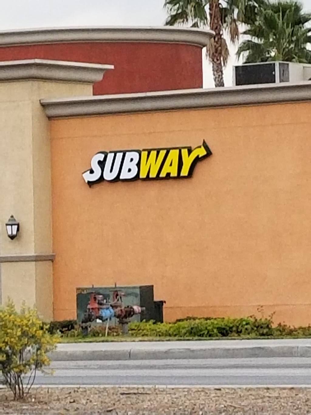 Subway | restaurant | The Shops at Northpointe, 1760 Tippecanoe Ave Suite B, San Bernardino, CA 92408, USA | 9097991514 OR +1 909-799-1514