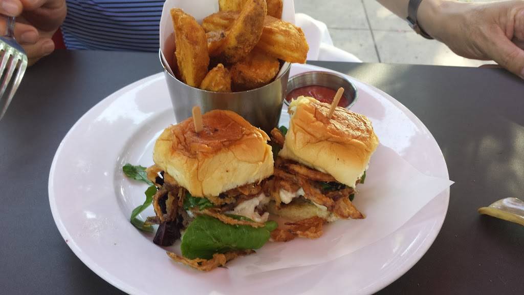 Bistro 33 | Davis | restaurant | 226 F St, Davis, CA 95616, USA | 5307564556 OR +1 530-756-4556