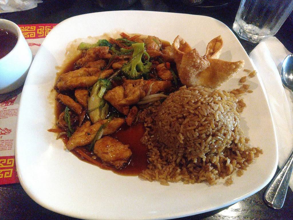 CHI Family Restaurant | restaurant | 819 Woodlawn Rd, Lincoln, IL 62656, USA | 2176050411 OR +1 217-605-0411