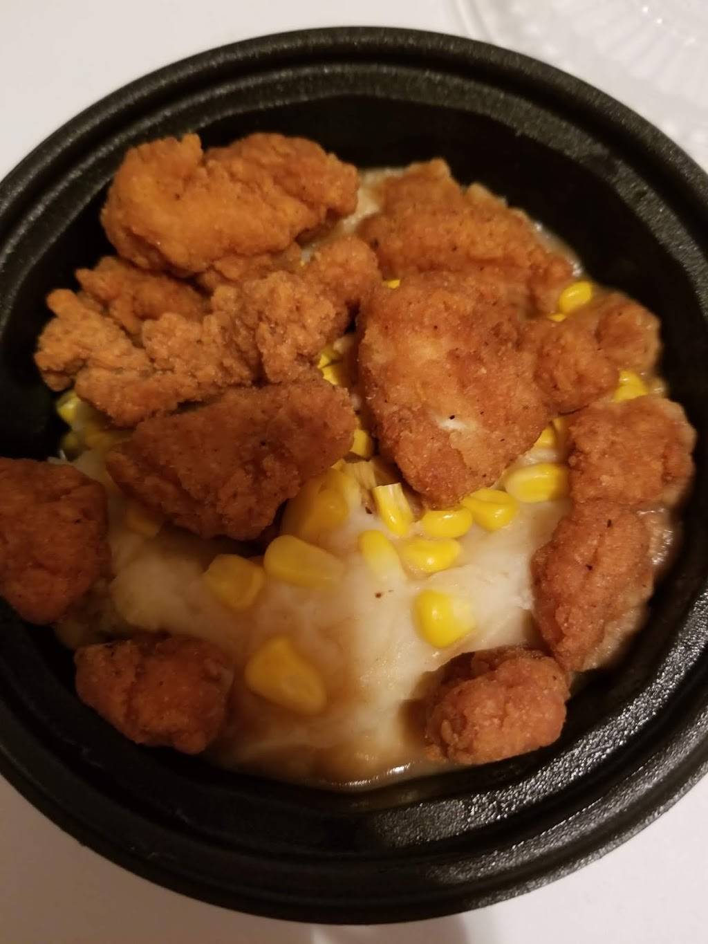 KFC | restaurant | 250 Glenwood Ave, Bloomfield, NJ 07003, USA | 9736800476 OR +1 973-680-0476