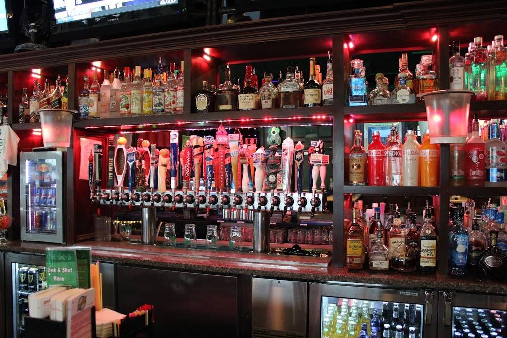 Dooleys Roseville | night club | 32500 Gratiot Ave, Roseville, MI 48066, USA | 5862945331 OR +1 586-294-5331